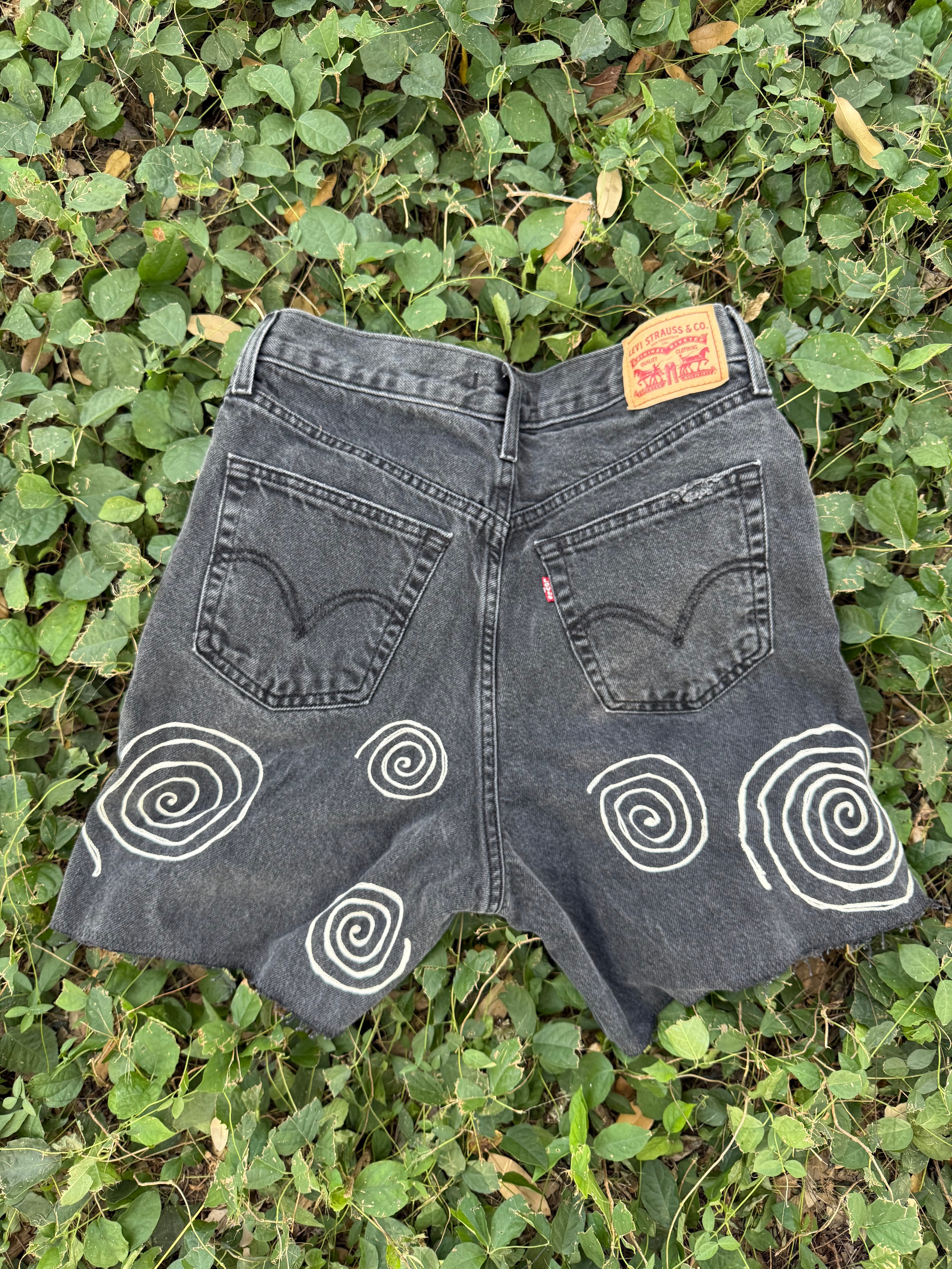 Swirl shorts